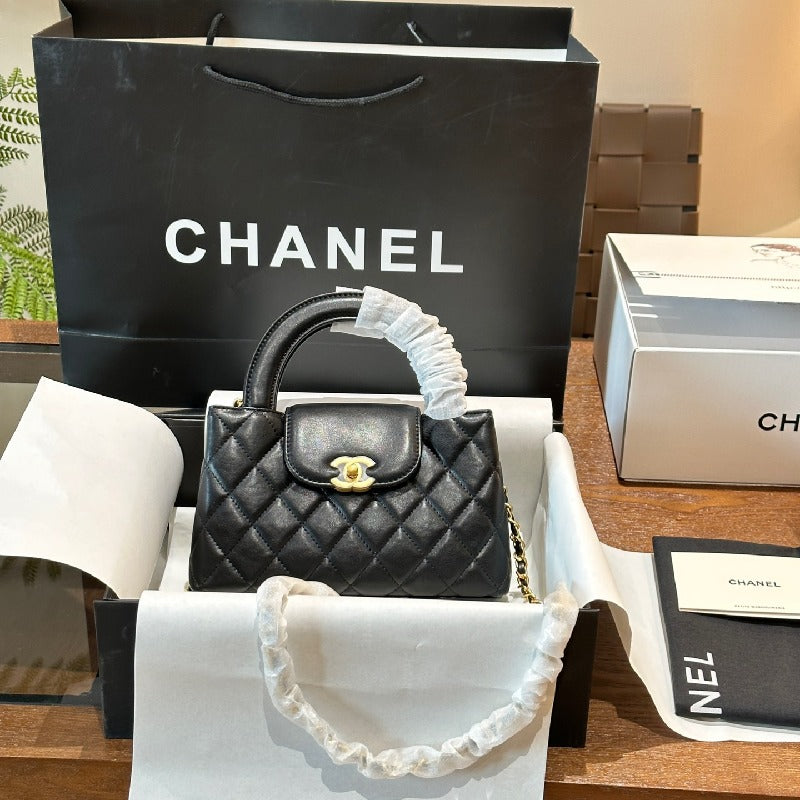 Chanel Flag Chain Kelly bag