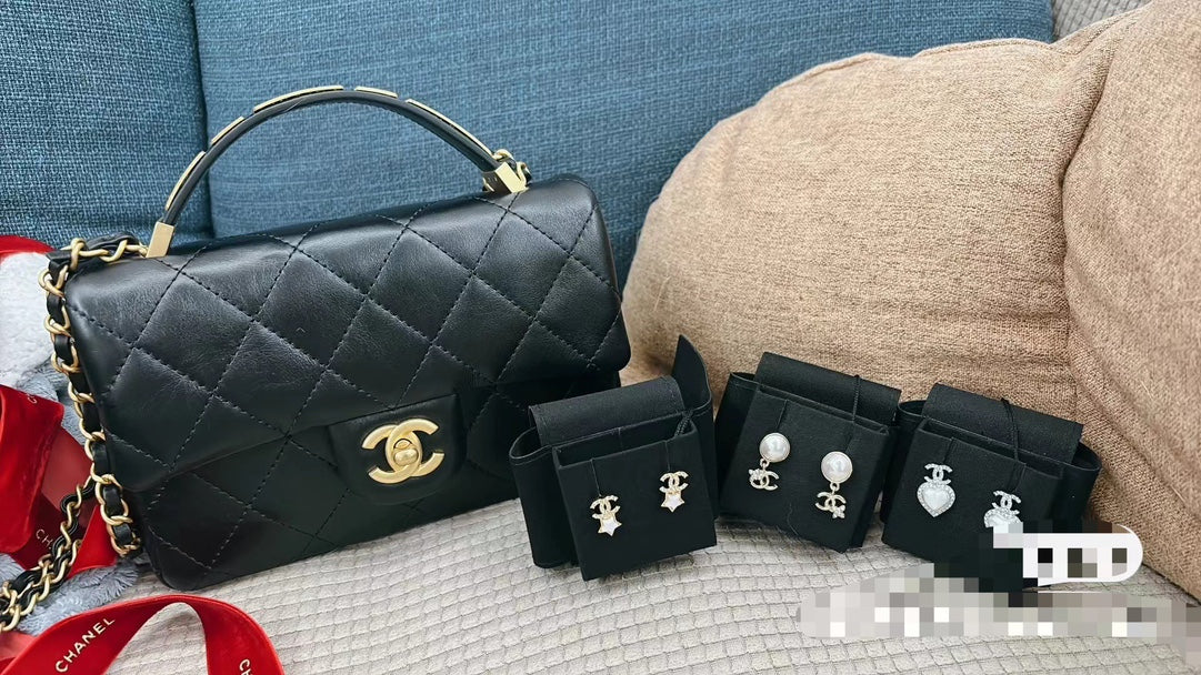 Louis Vuitton Keepall Bandoulière 25 Bag M24849 Brown