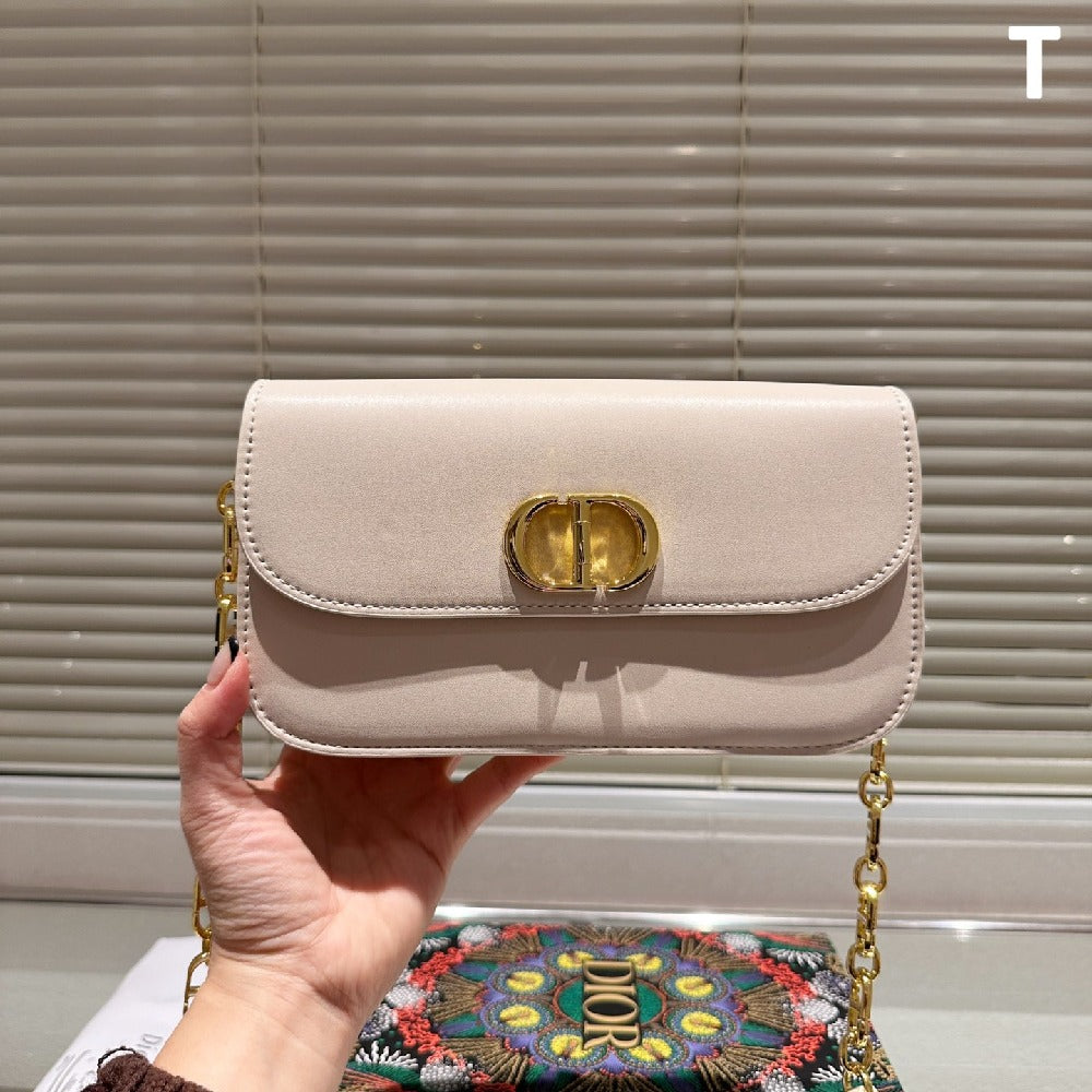 Dior Chain Montaigne Bag CD buckle