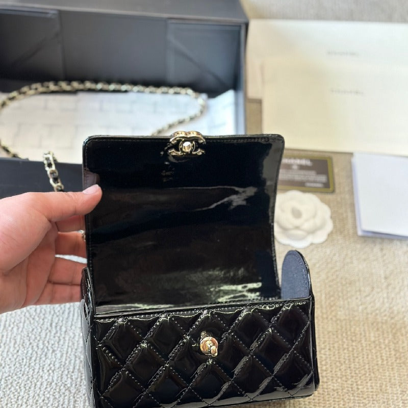 Chanel Flag Chain 23k bag