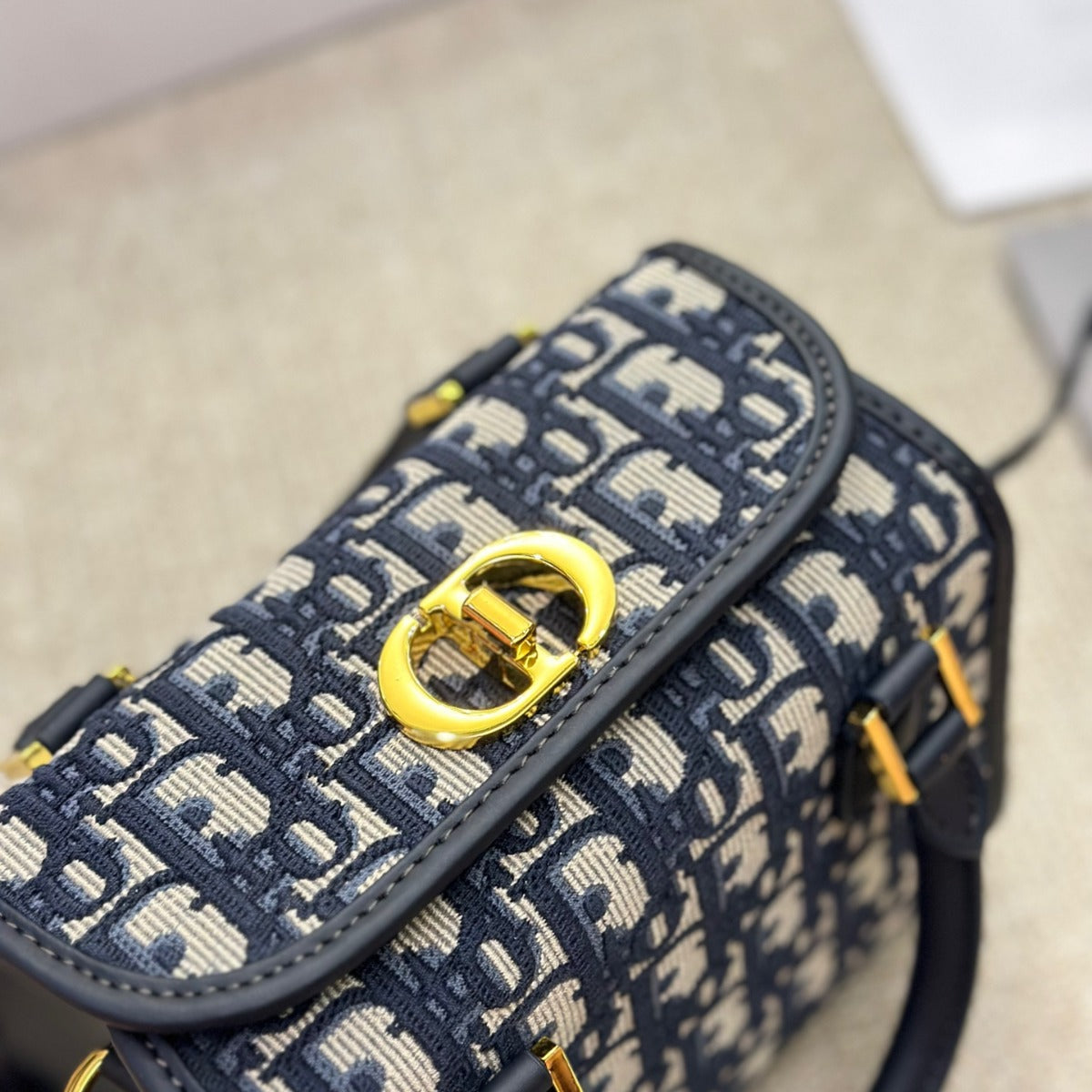 Dior Boston Bag Flap Bag 20x12x16cm