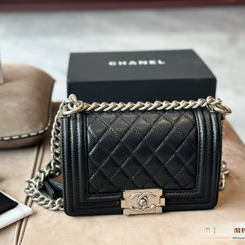 Chanel Leboy Chain shoulder bag