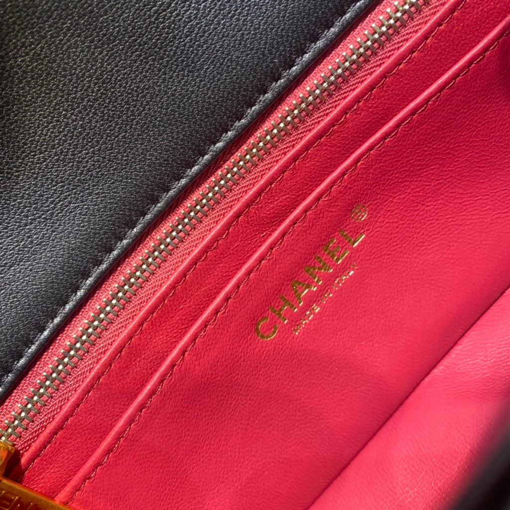 Chanel Flap Bag Gold Chain 20cm