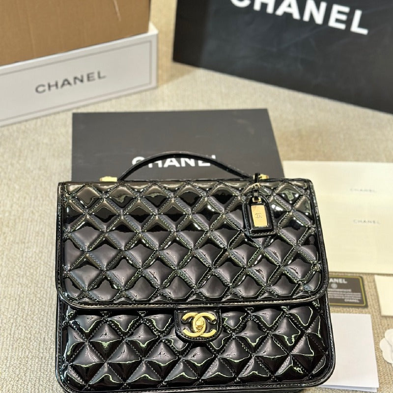Chanel Jennie 23c bag
