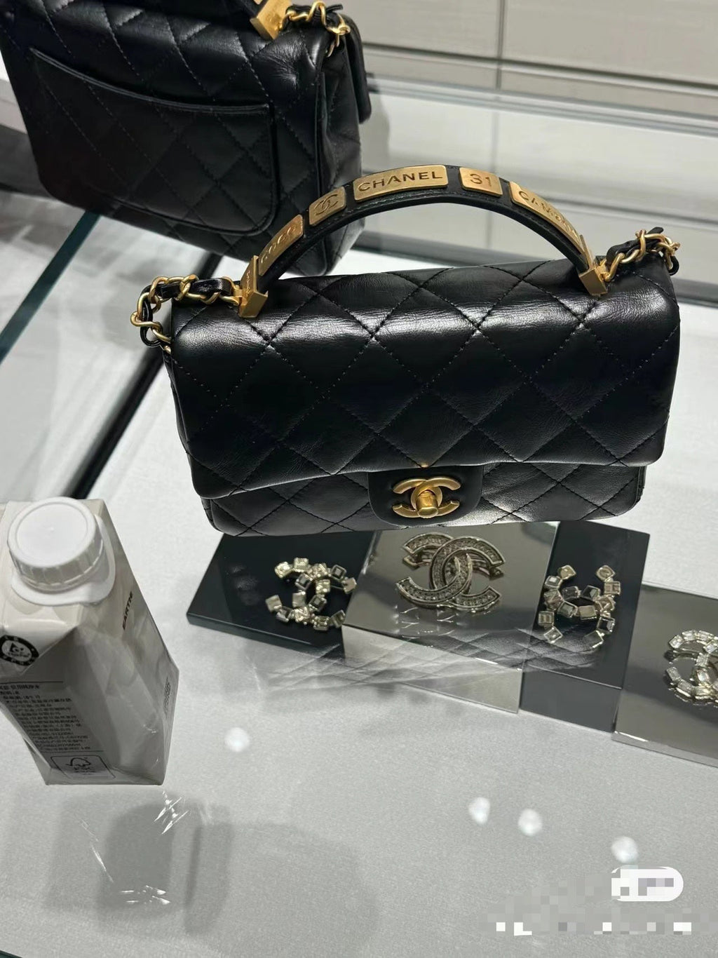 Louis Vuitton Keepall Bandoulière 25 Bag M24849 Brown