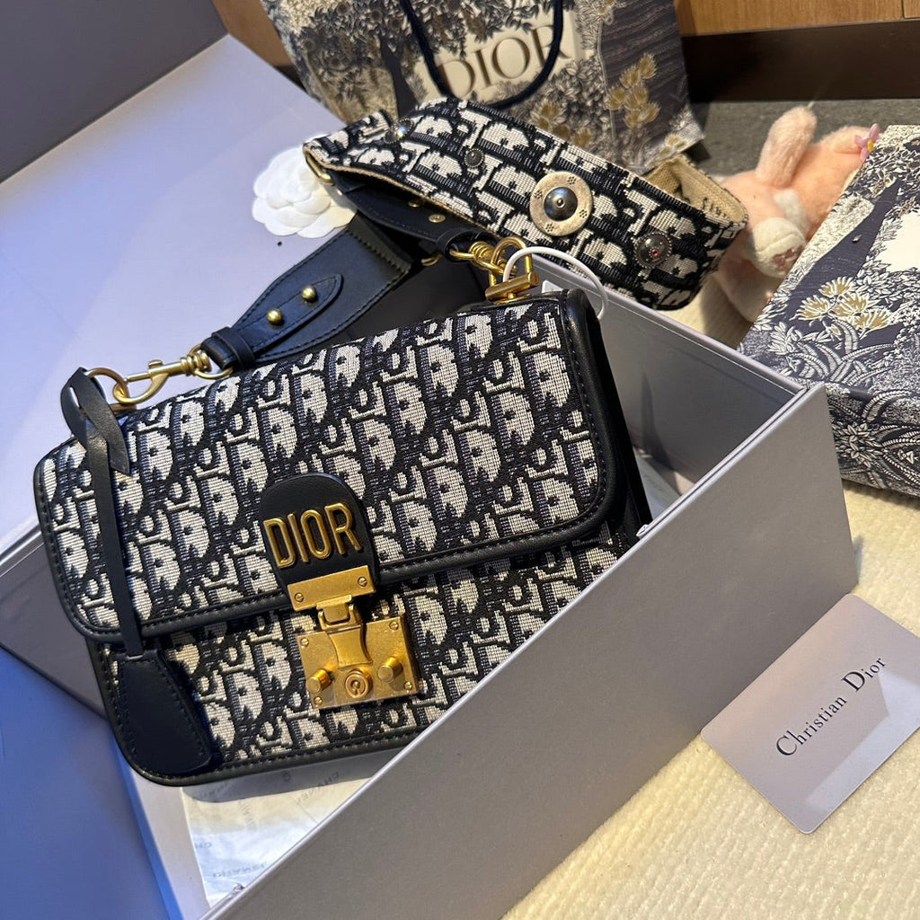 Dior Addict Roman Bag oblique bag