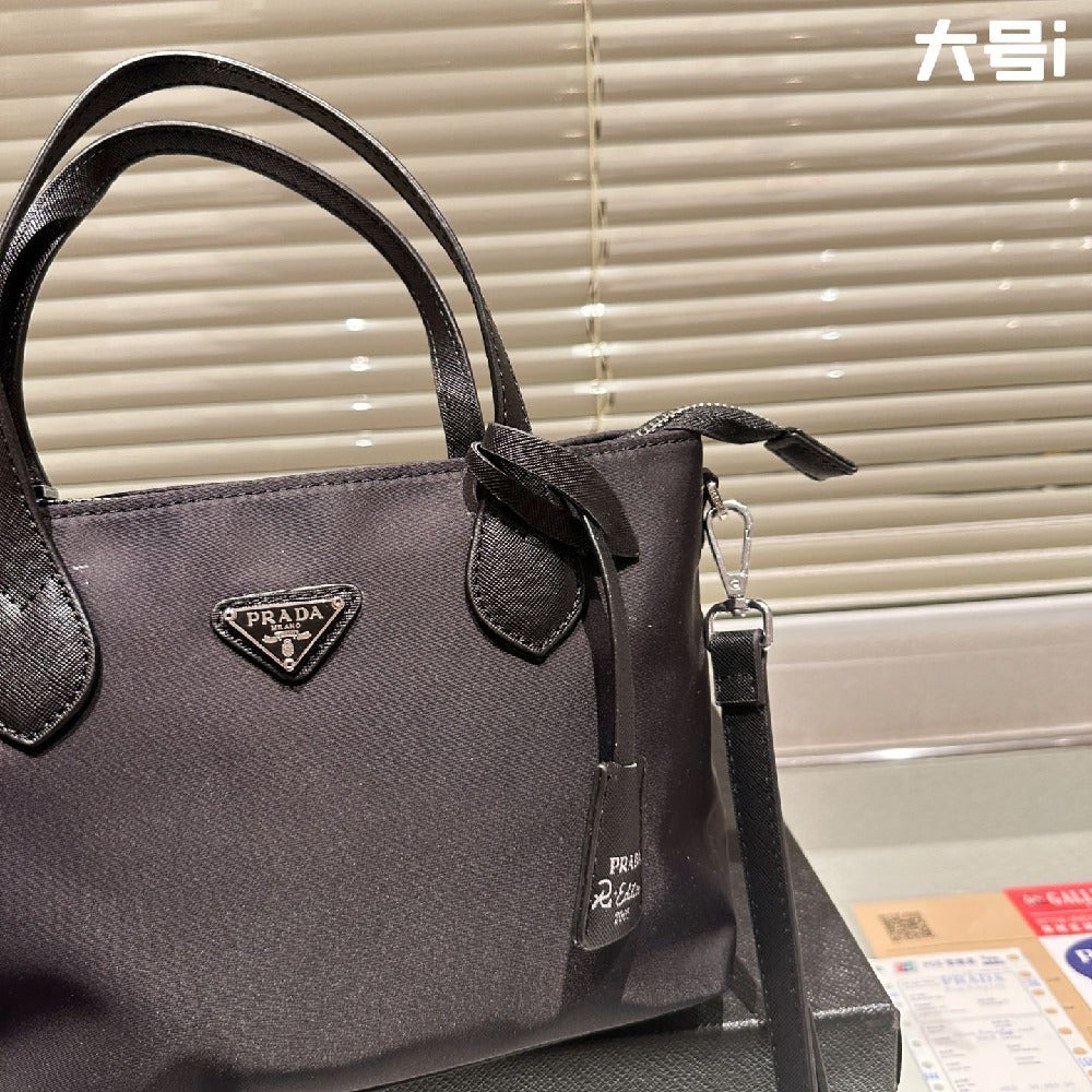 PRADA Clutch Bag Crossbody Bag 22cm