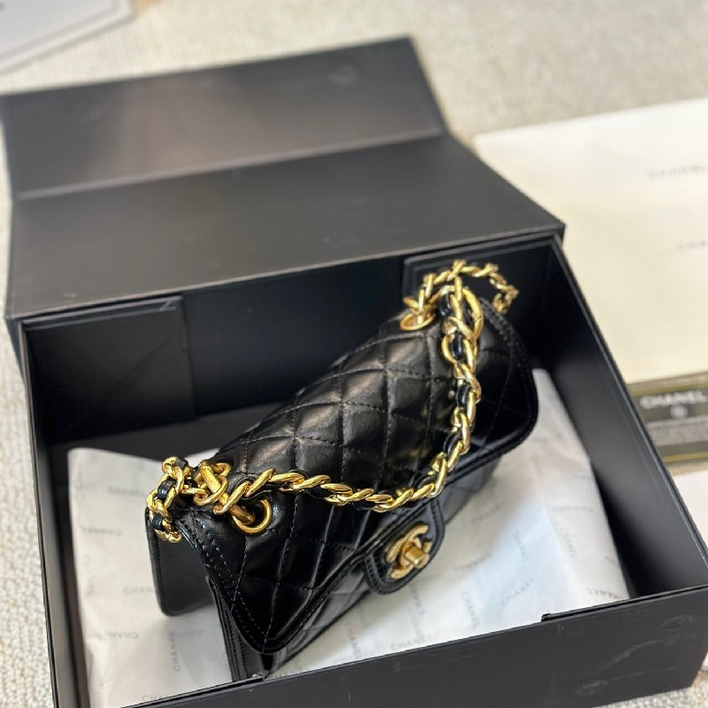 Chanel Montebello Chain bag
