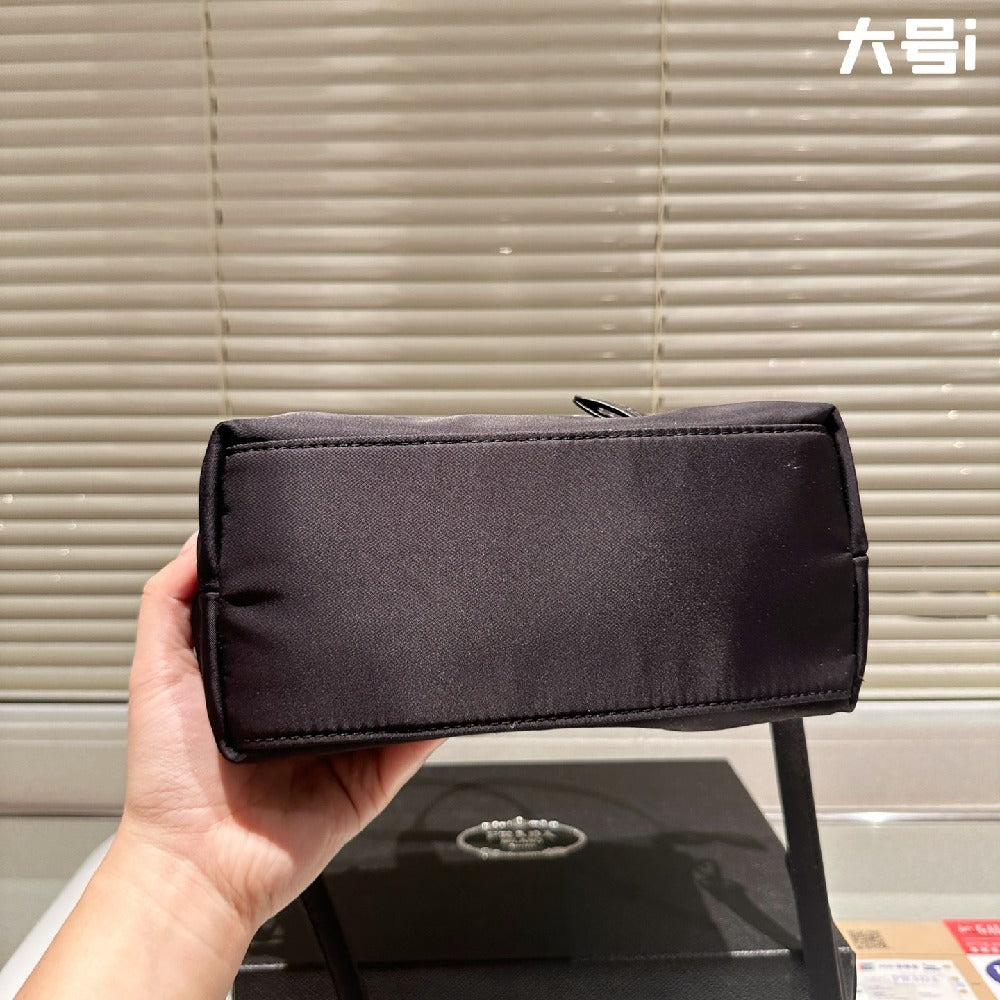 PRADA Clutch Bag Crossbody Bag 22cm