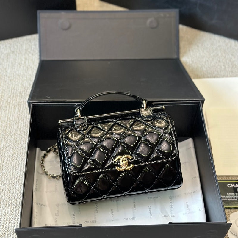 Chanel Flag Chain 23k bag