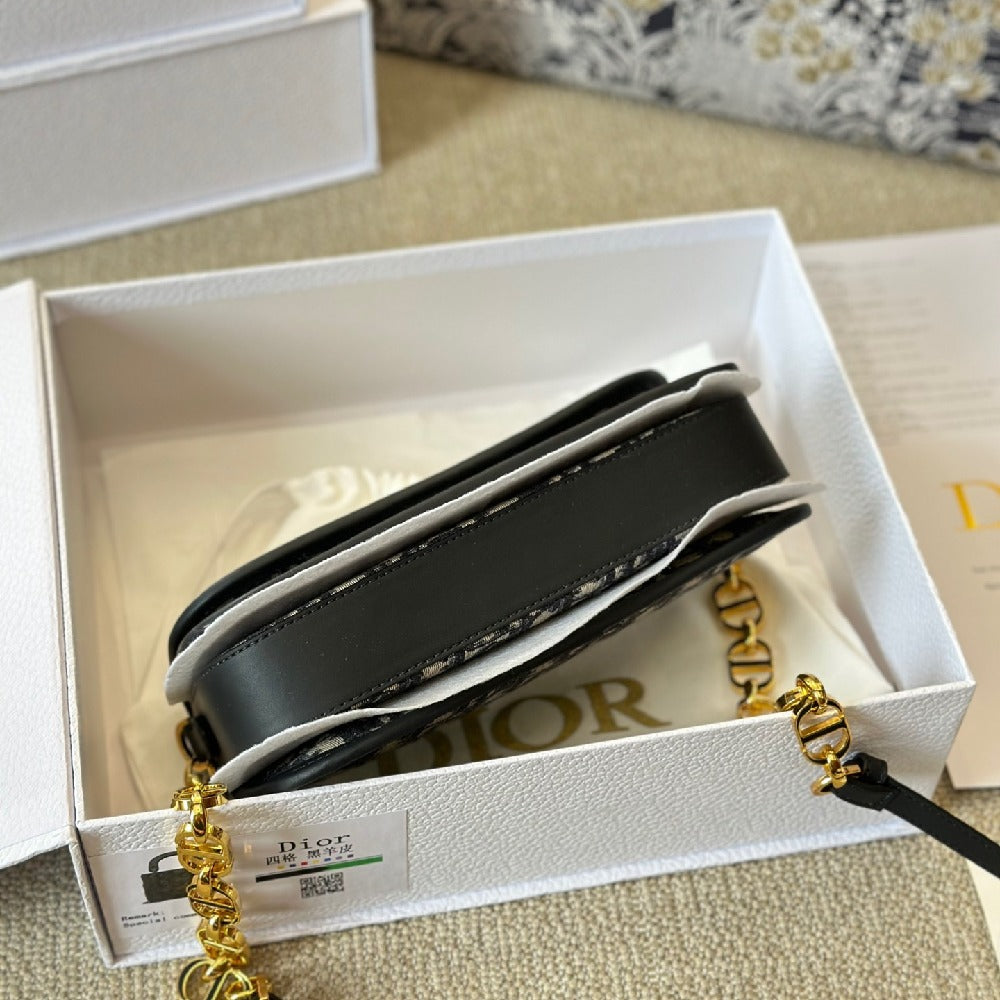 Dior 30 Montaigne Avenue Bag