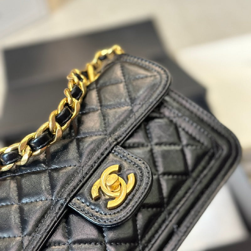 Chanel Montebello Chain bag