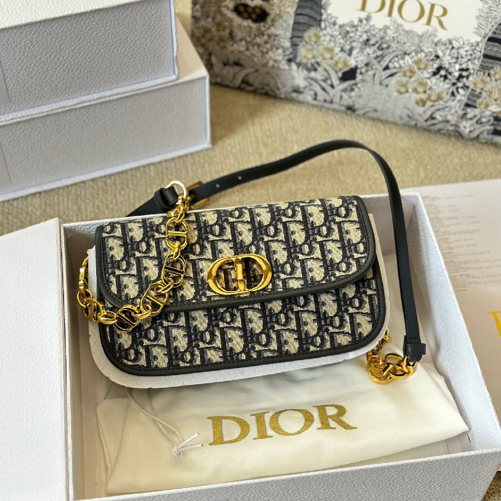 Dior 30 Montaigne Avenue Bag