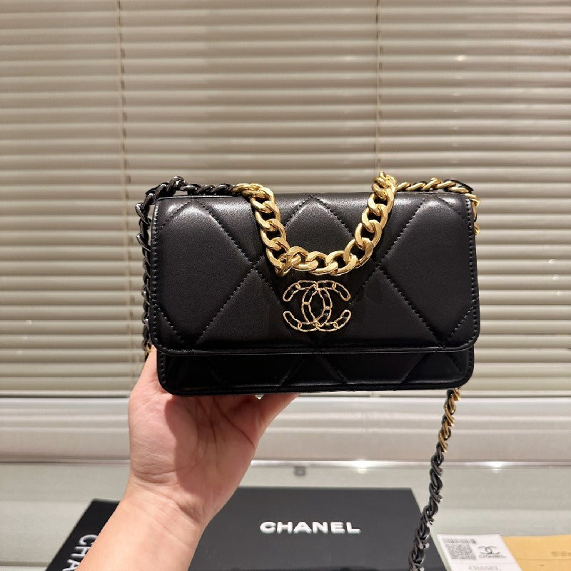 Chanel Woc Crossbody Chain Bag