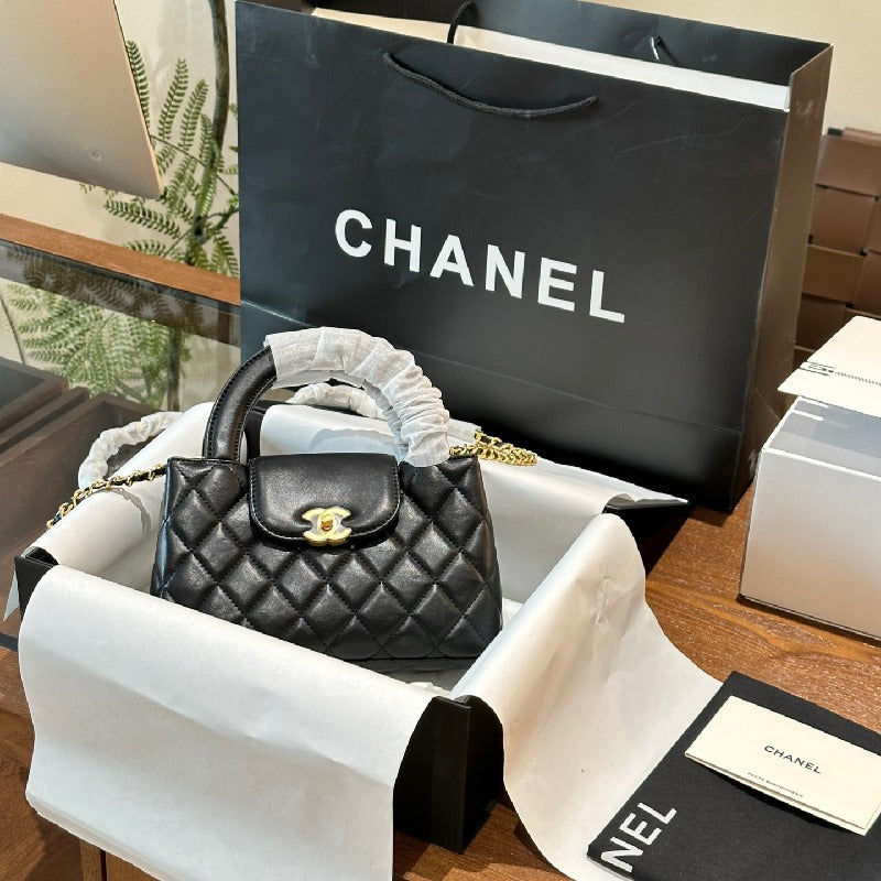 Chanel Flag Chain Kelly bag