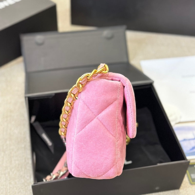 Channel Velvet Chain Bag