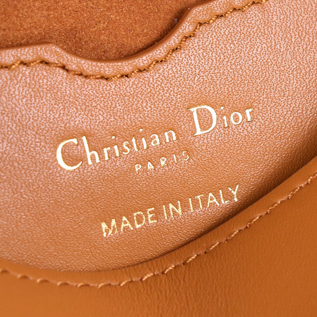 DIOR Bobby East-West Bag 21x5x12cm