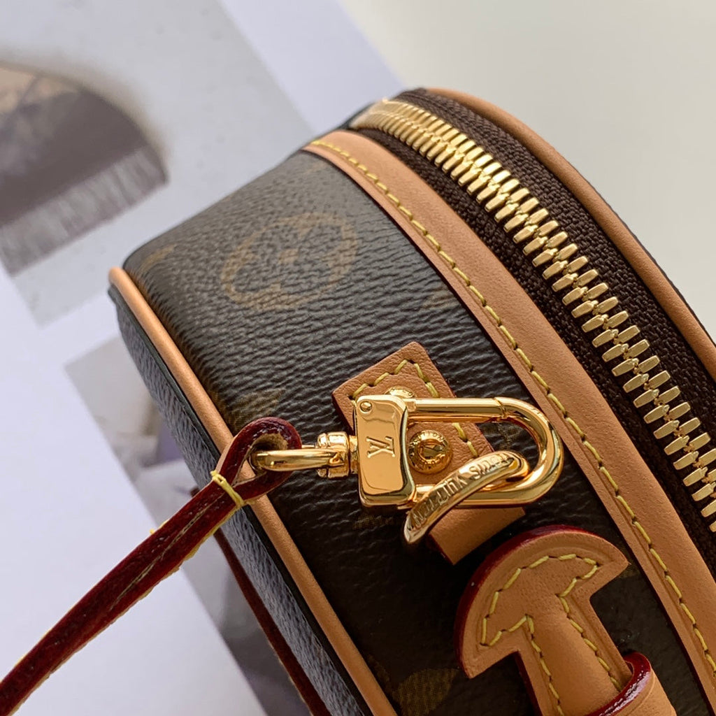 Louis Vuitton Classic Shoulderbag 13×12×6.5cm
