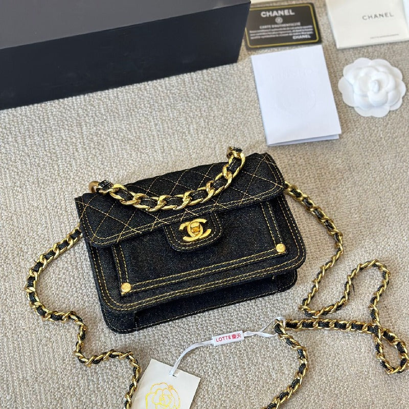 Chanel Montebello Chain bag