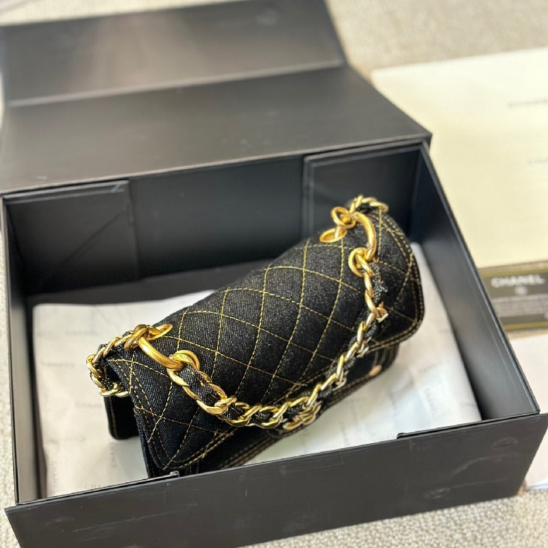 Chanel Montebello Chain bag