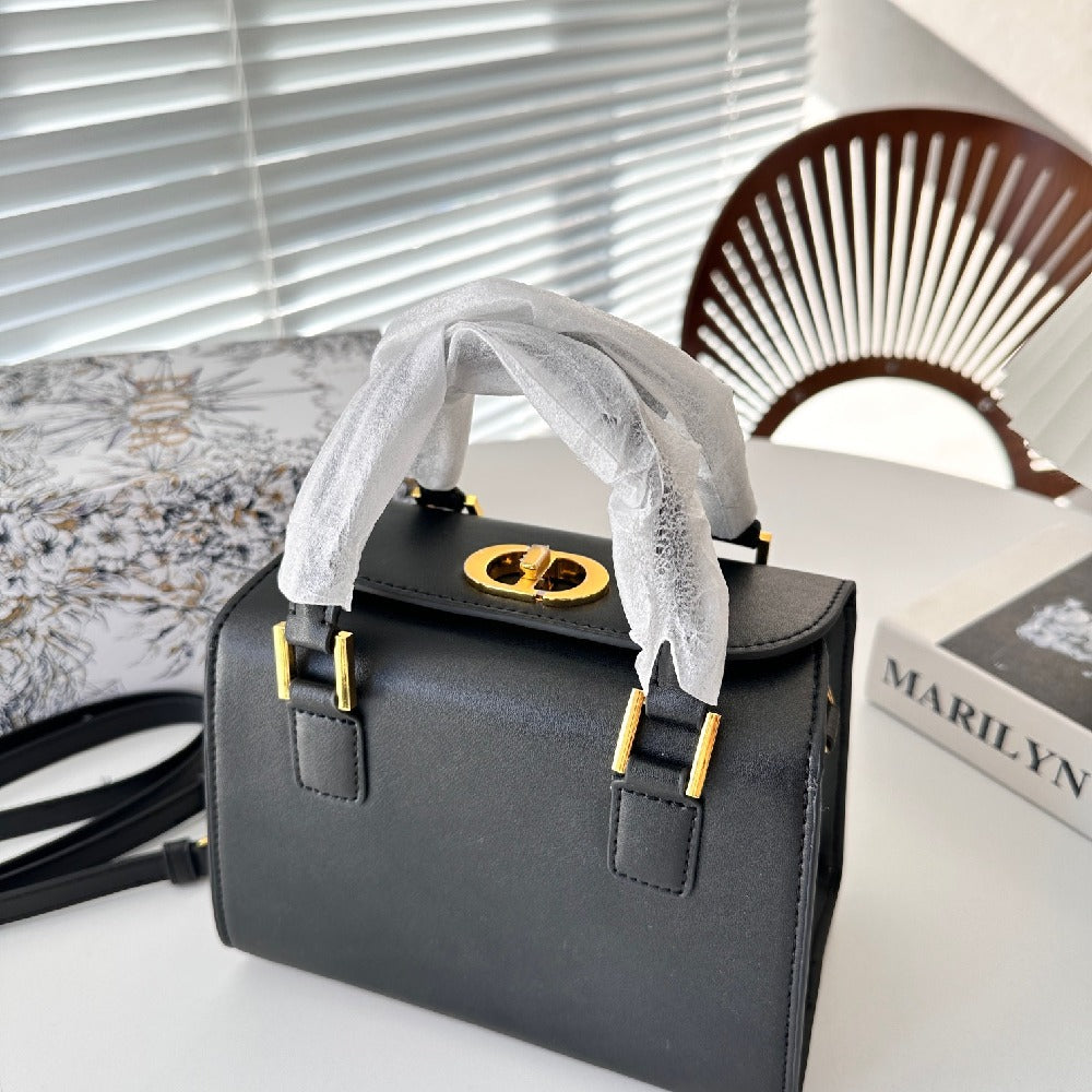 Dior Boston Bag Flap Bag 20cm