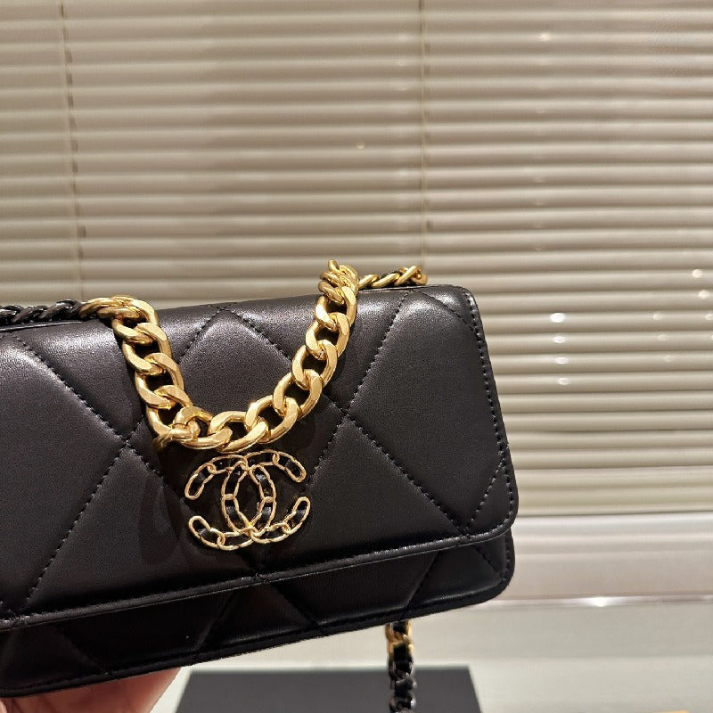 Chanel Woc Crossbody Chain Bag