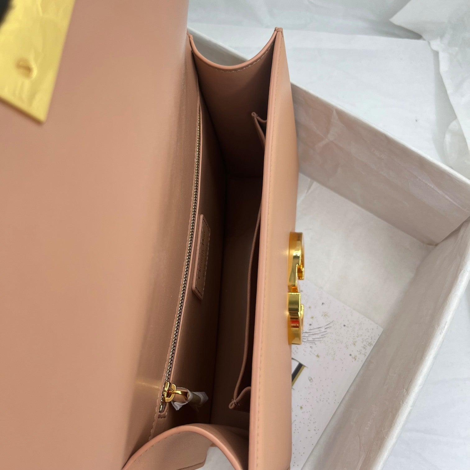 Dior 30 Montaigne CD Shoulderbag Pink, 24 x 17 x 8cm