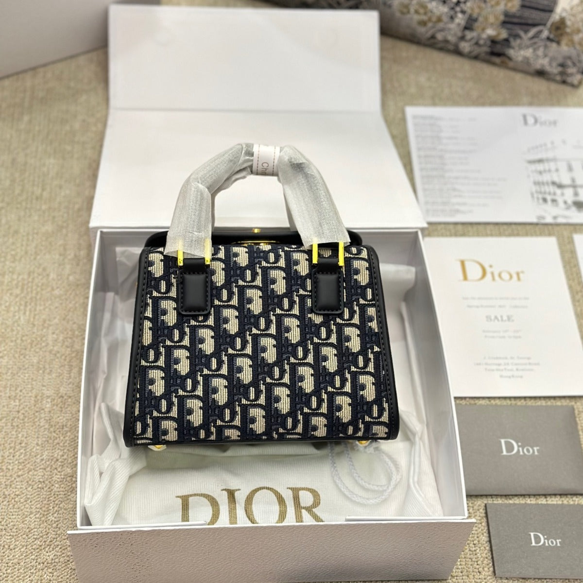 Dior Boston Bag Flap Bag 20x12x16cm