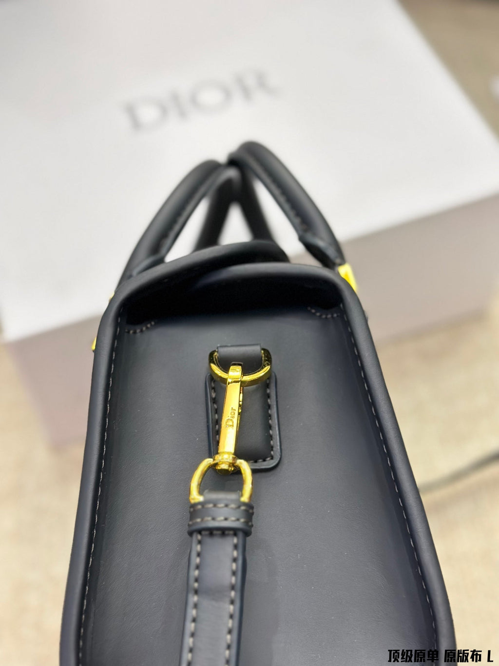 Dior Boston Bag Flap Bag 20x12x16cm