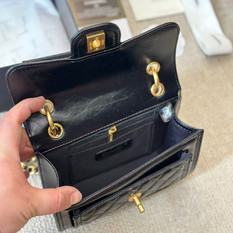 Chanel Montebello Chain bag